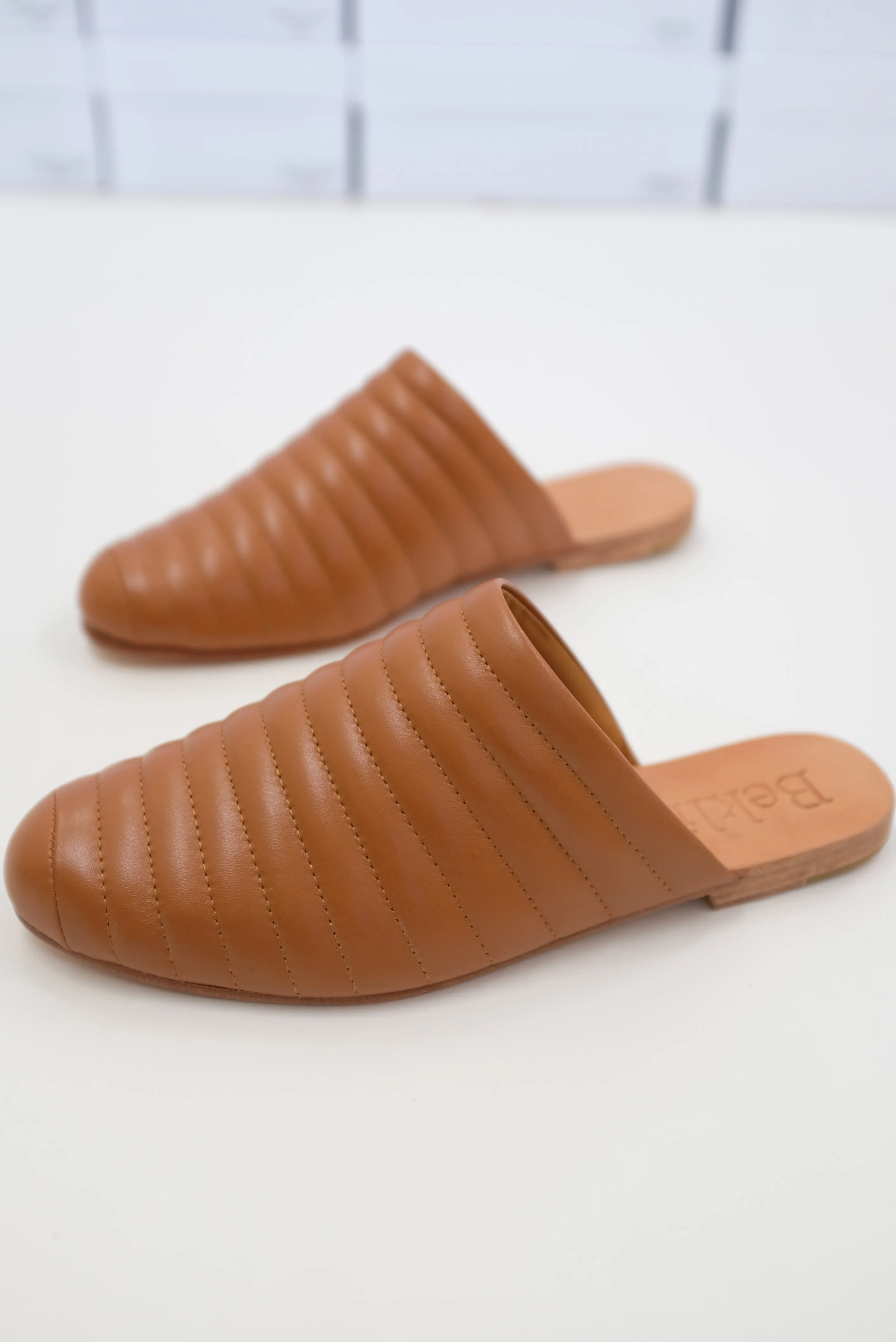 Beklina Ribbed Flats Dry Clay
