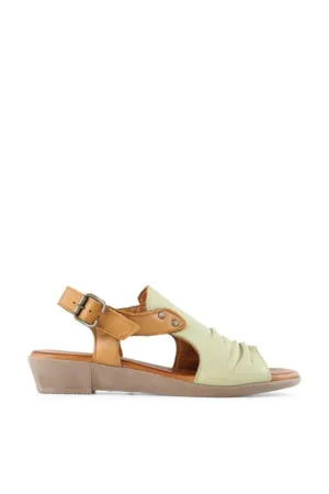 Bueno Aliah Sandal- Scorpion/ Coconut