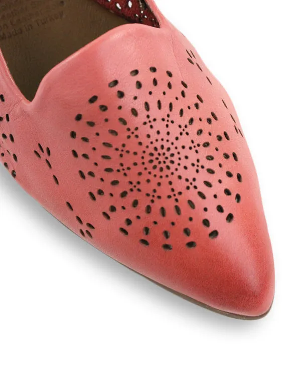 BUENO BOBBY FLAT SHOES