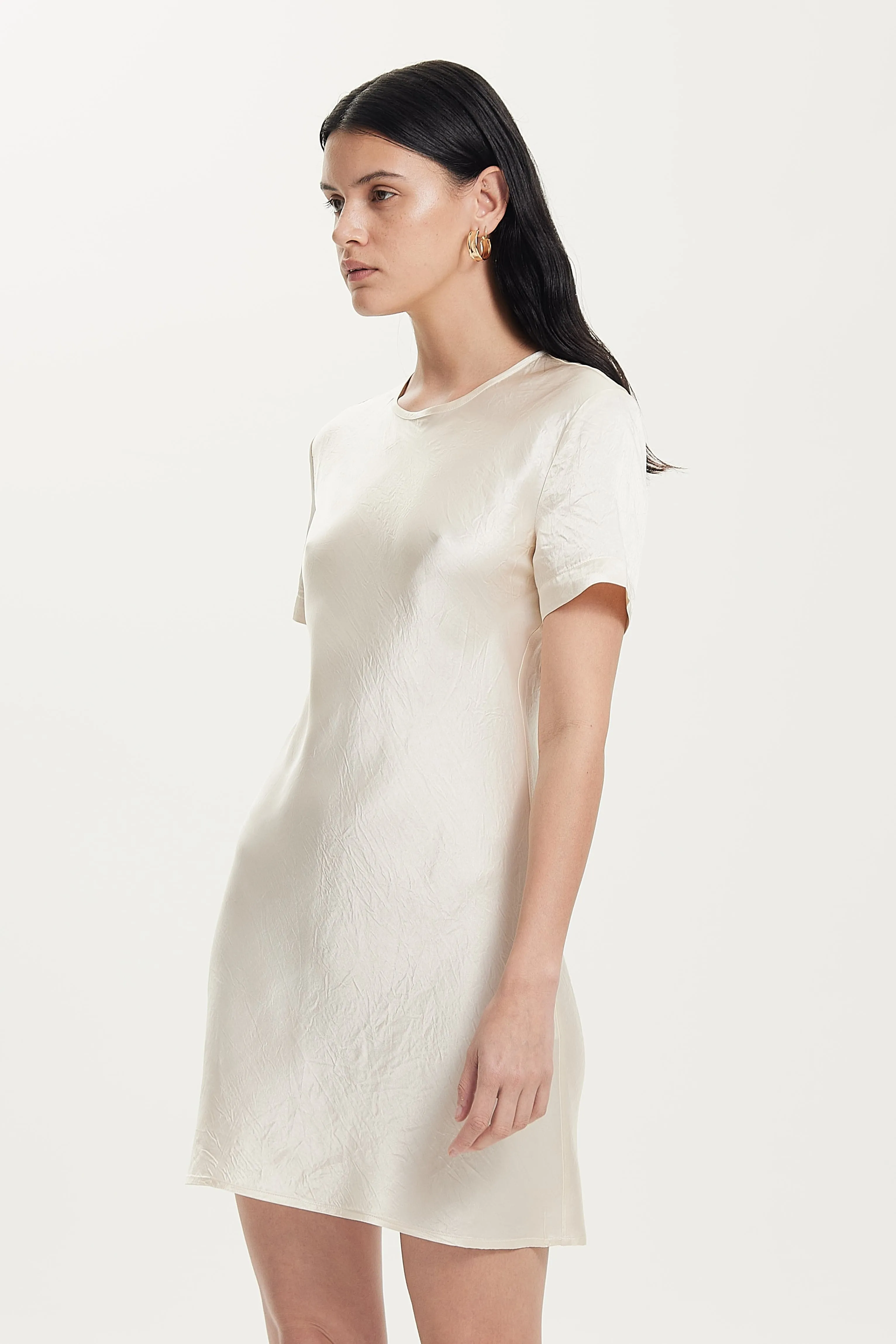CRUSH BIAS TEE MINI DRESS | CREAM