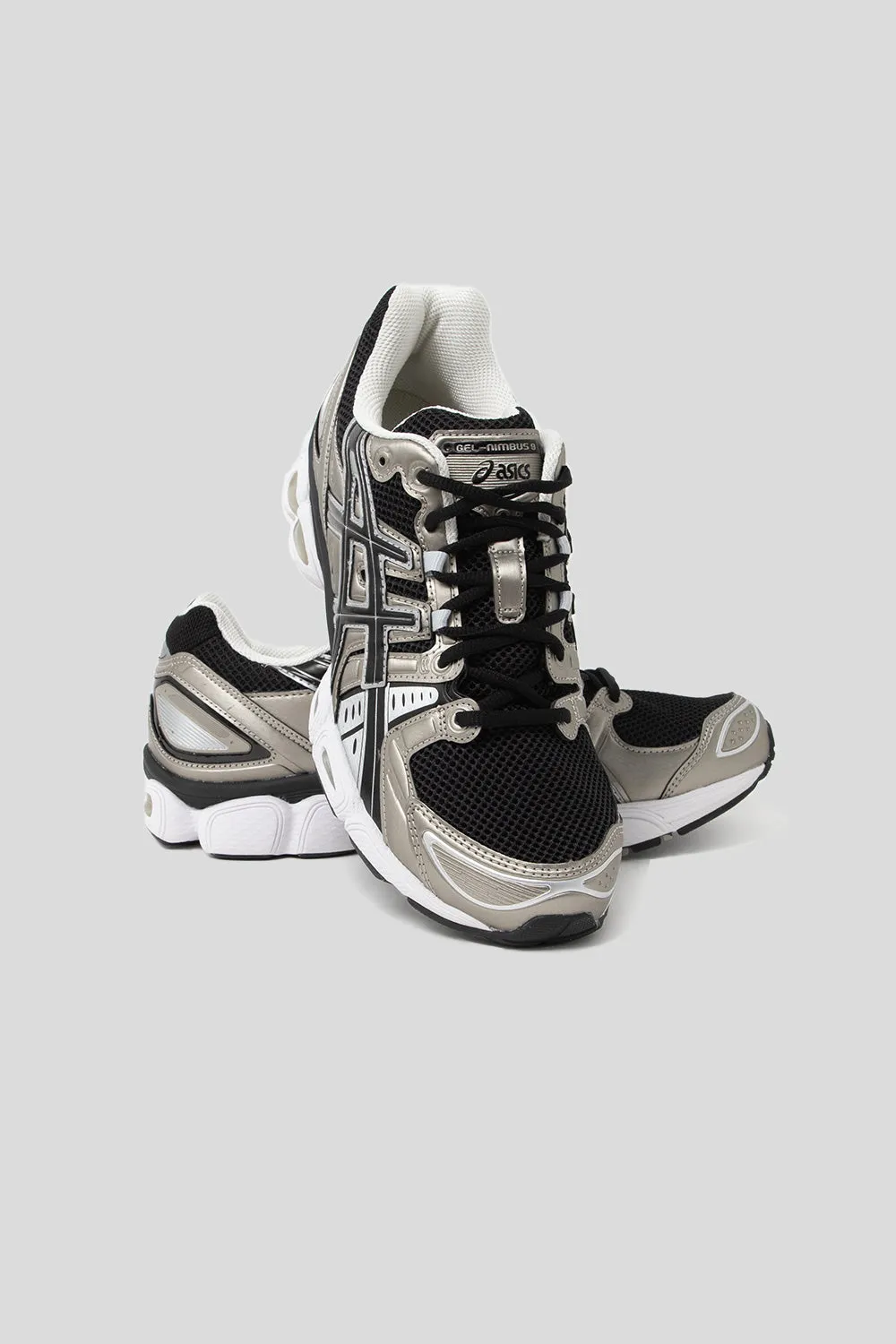 Gel-Nimbus 9 - Frosted Almond / Black