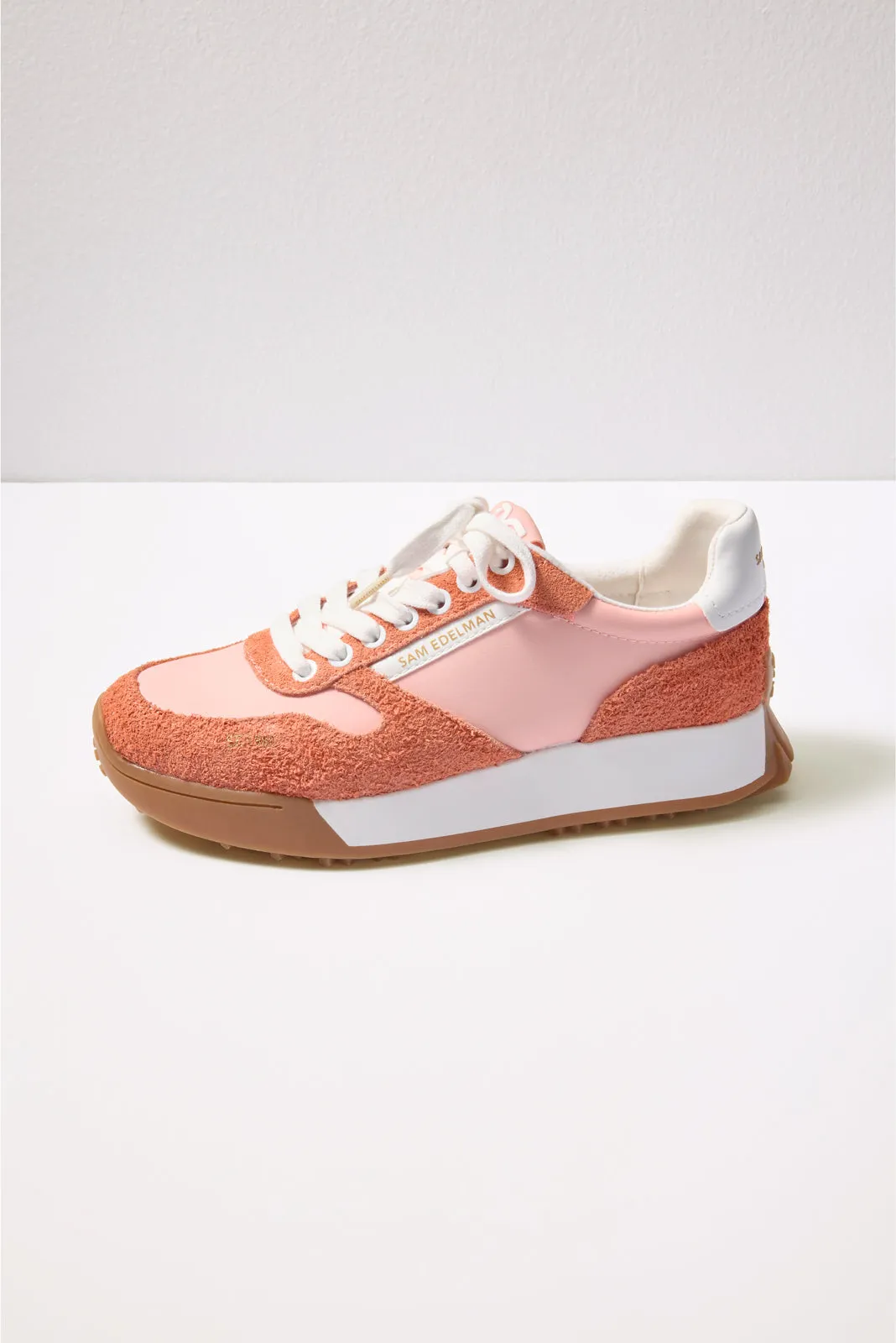 Layla Sneaker