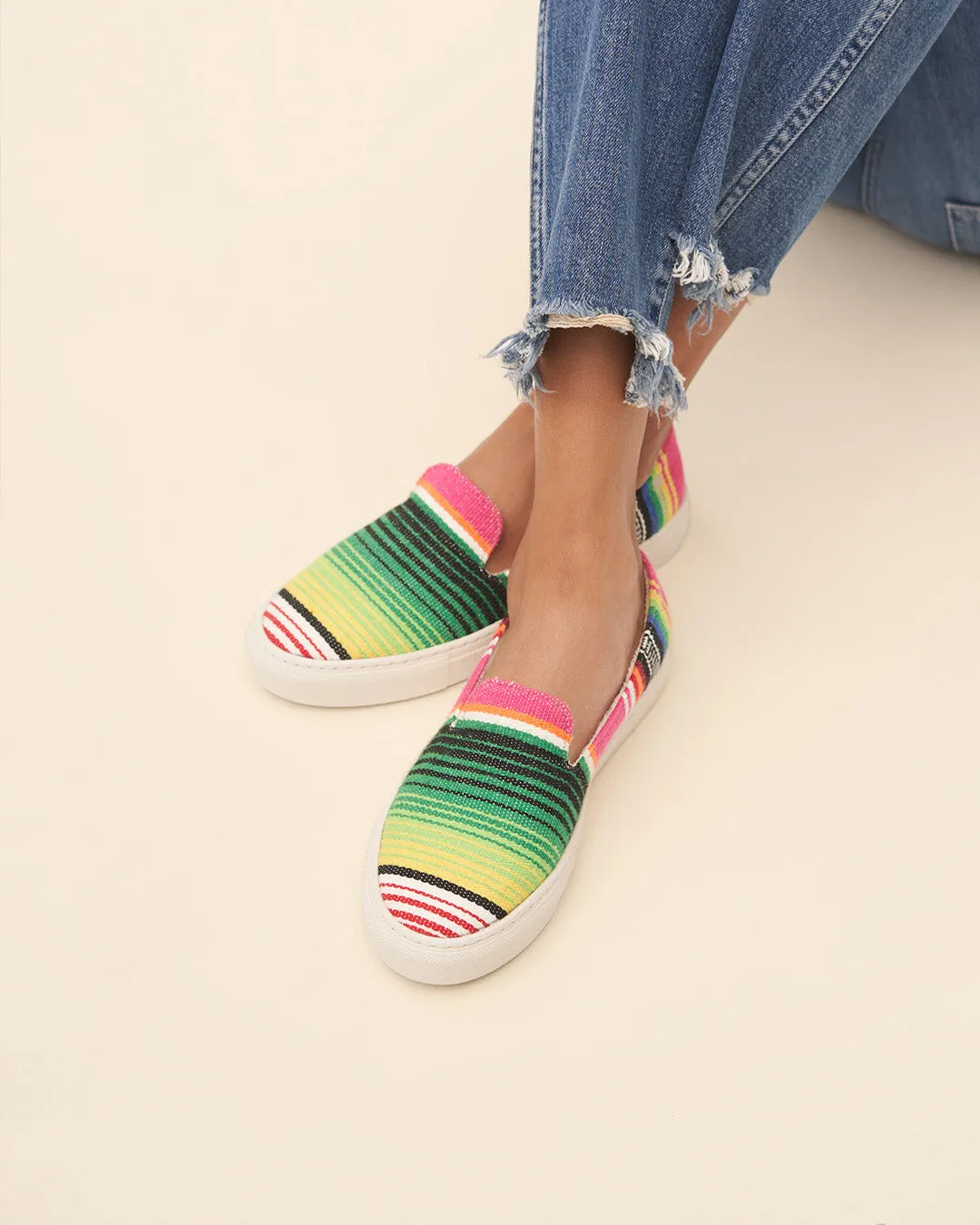 Mexi Blanket Slip-On - U56SO - Tulum Multicolor Stripes