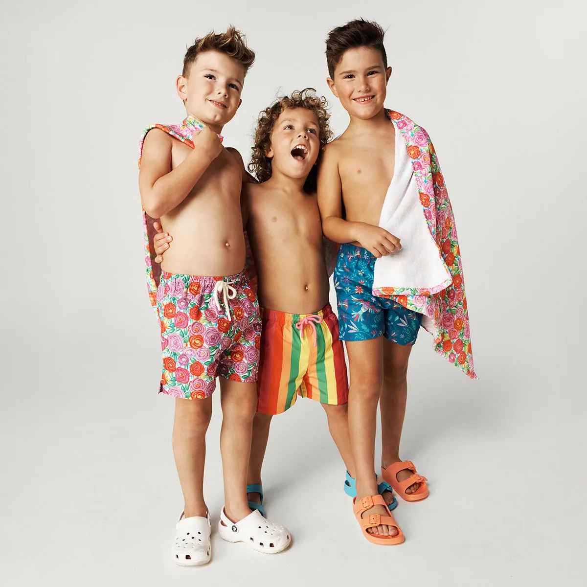 Pluen Beach Towel