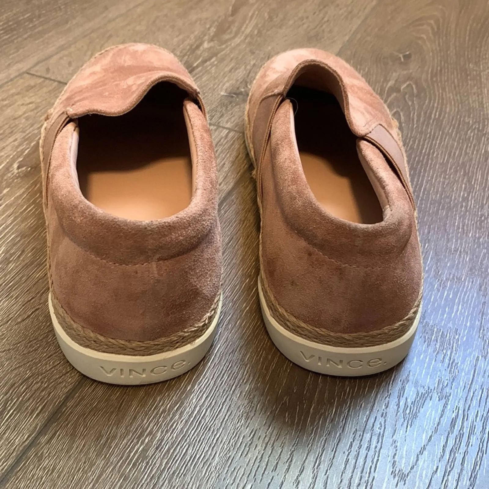 Size 7.5 VINCE Johan Espadrille Slip On Sneakers