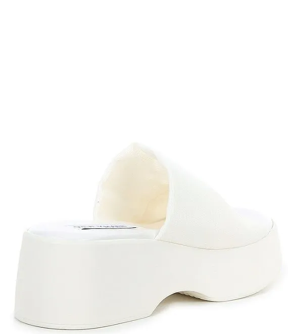 Steve Madden Slinky30 Slide 90s Platform Sandals - White