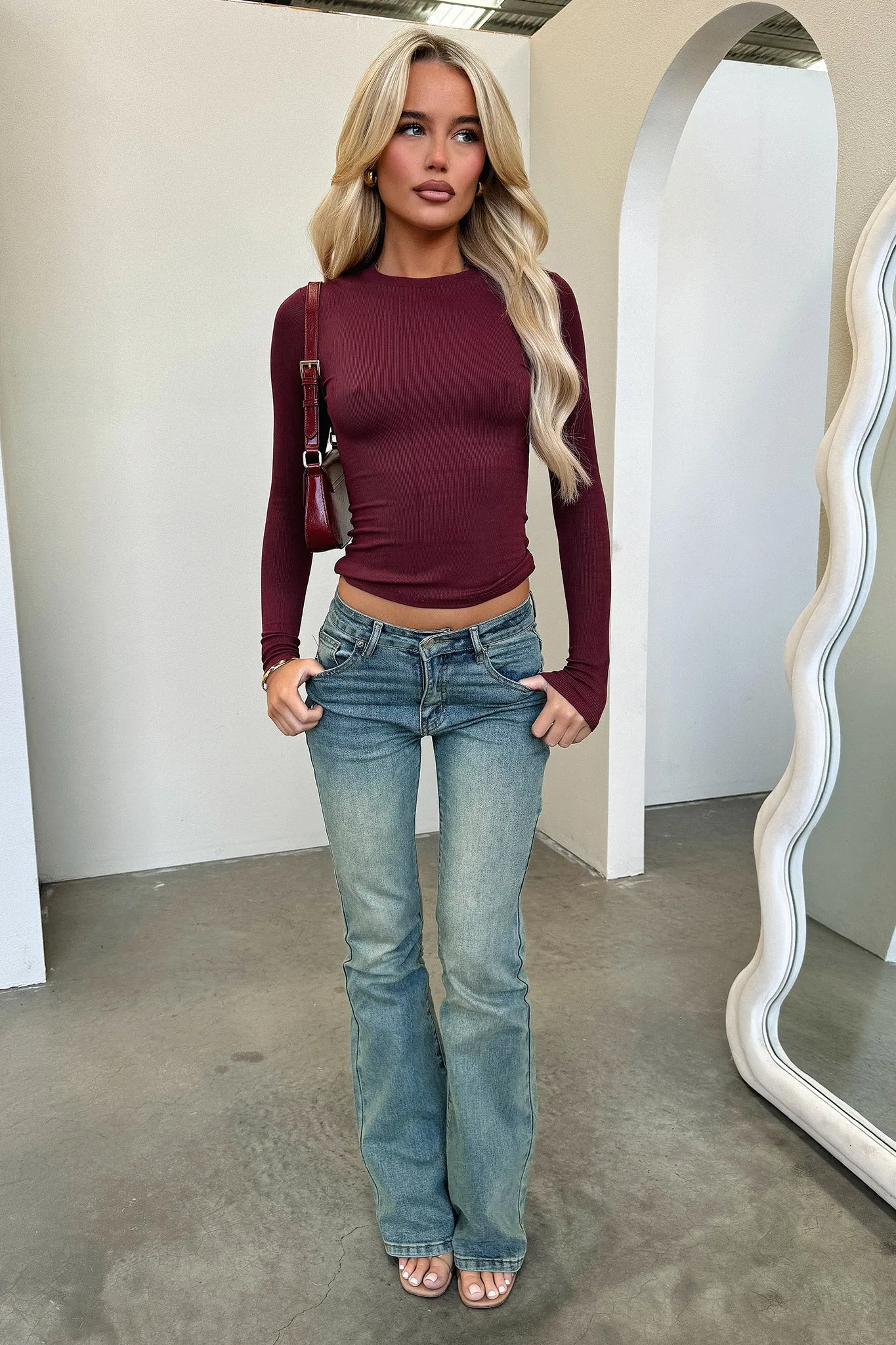 Taylyn Low Rise Jeans - Faded Denim