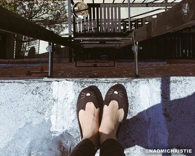 TUK-A9008L Sophistakitty Flats