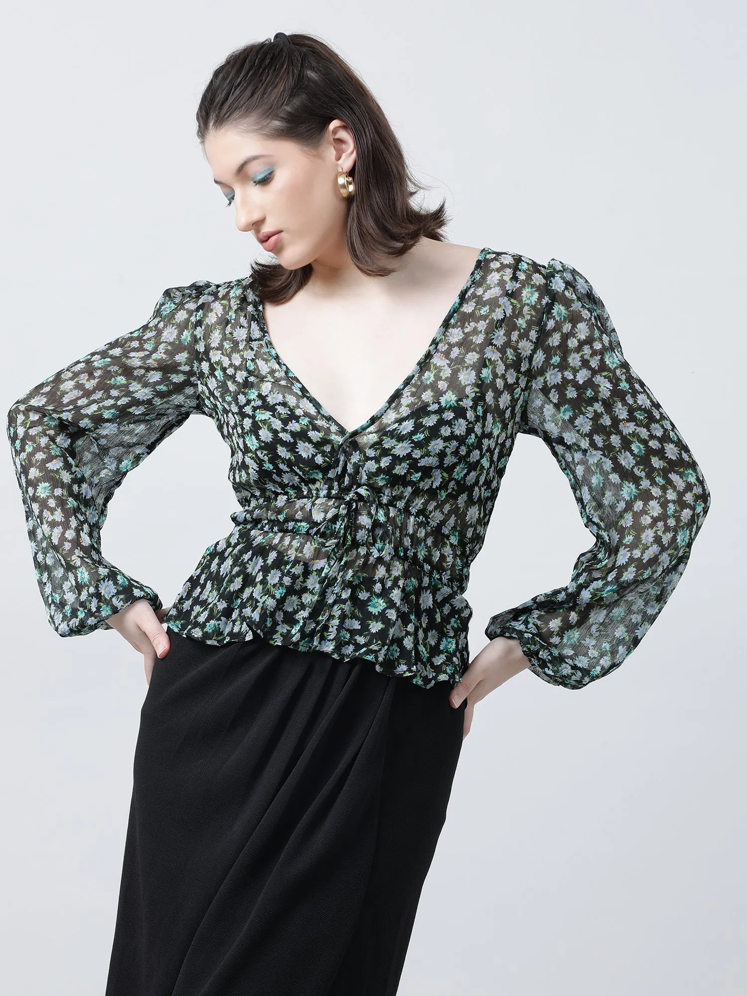 Women Relaxed Fit Printed V Neck Green Top