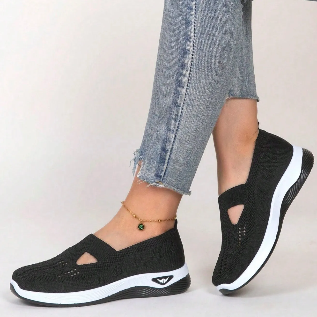 Women's Breathable & Comfortable Knitted Mesh Sneakers For Driving With Round Toe, New Arrivals For Spring