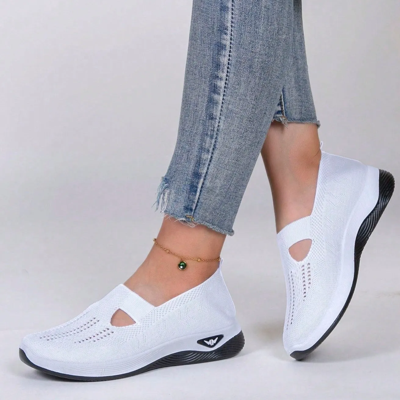 Women's Breathable & Comfortable Knitted Mesh Sneakers For Driving With Round Toe, New Arrivals For Spring