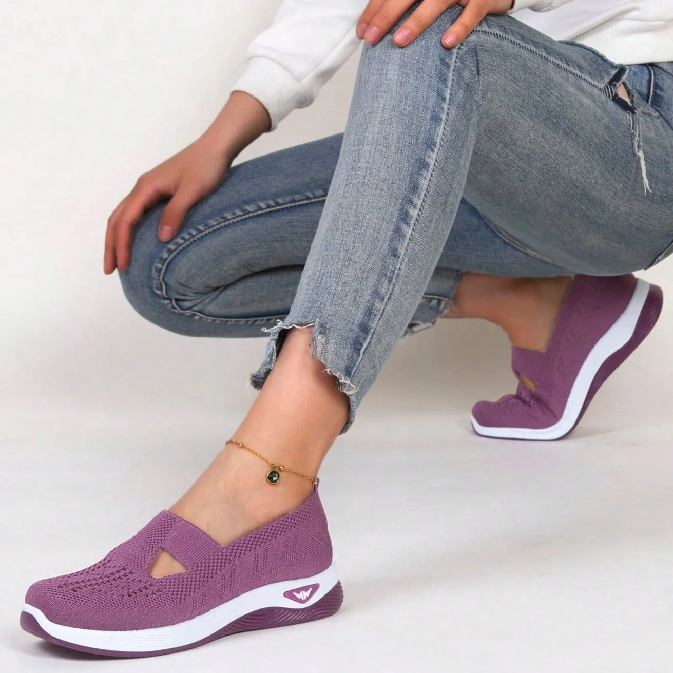 Women's Breathable & Comfortable Knitted Mesh Sneakers For Driving With Round Toe, New Arrivals For Spring