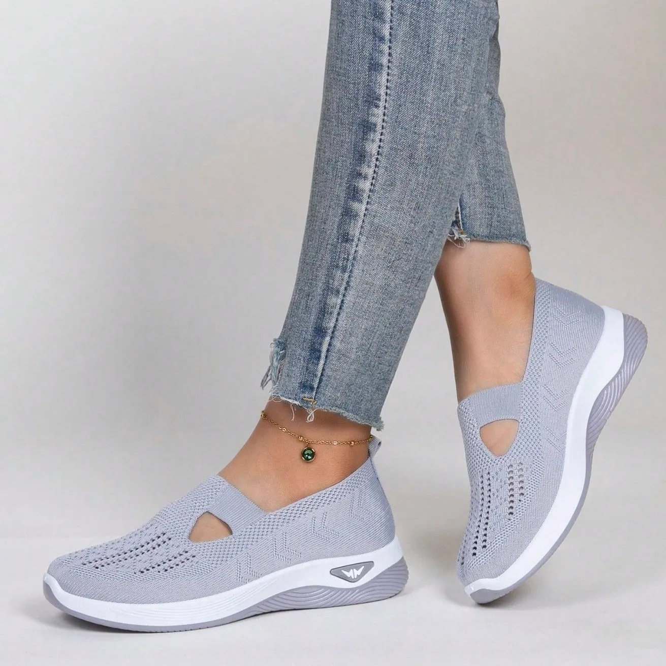 Women's Breathable & Comfortable Knitted Mesh Sneakers For Driving With Round Toe, New Arrivals For Spring